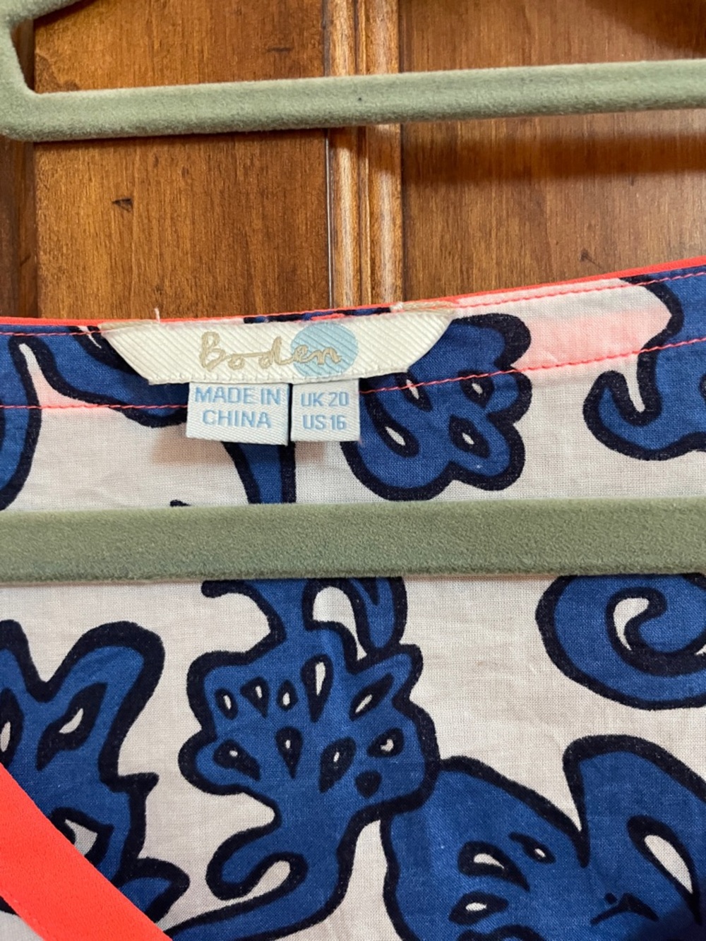 Boden Blue Floral Tunic with bright coral trim, US16 (UK20) - Picture 2 of 3